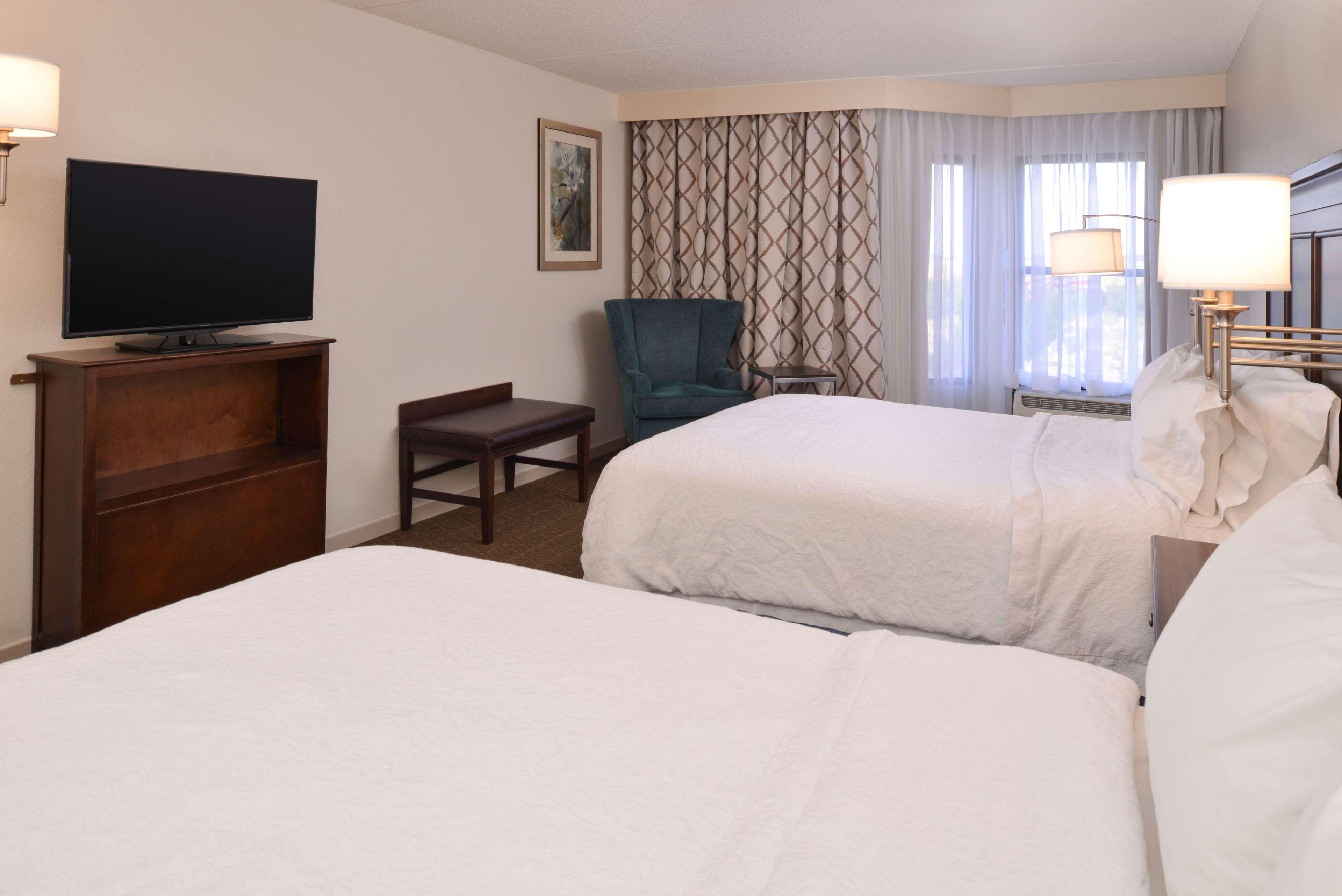 Hampton Inn & Suites Pueblo-Southgate Экстерьер фото
