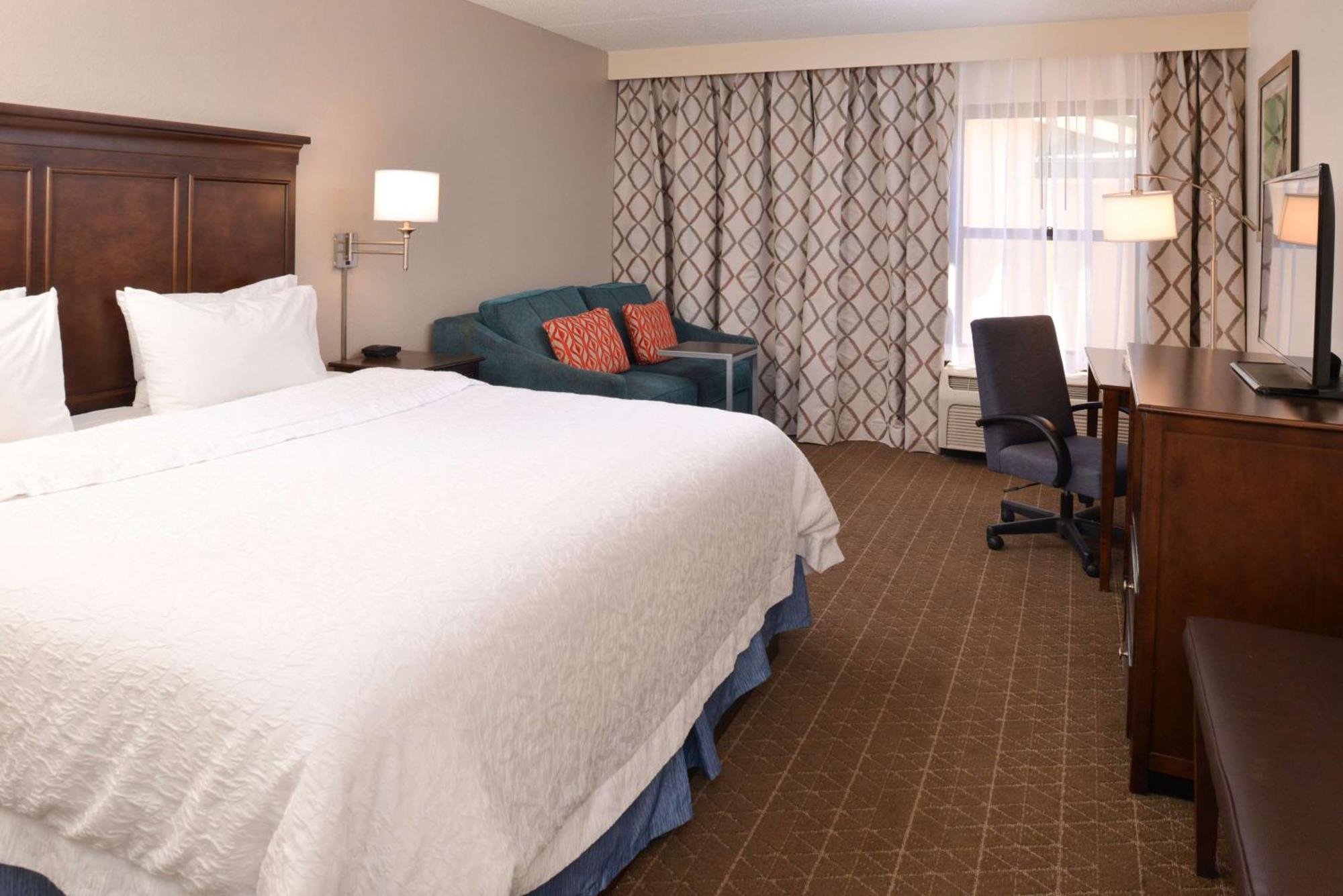 Hampton Inn & Suites Pueblo-Southgate Экстерьер фото