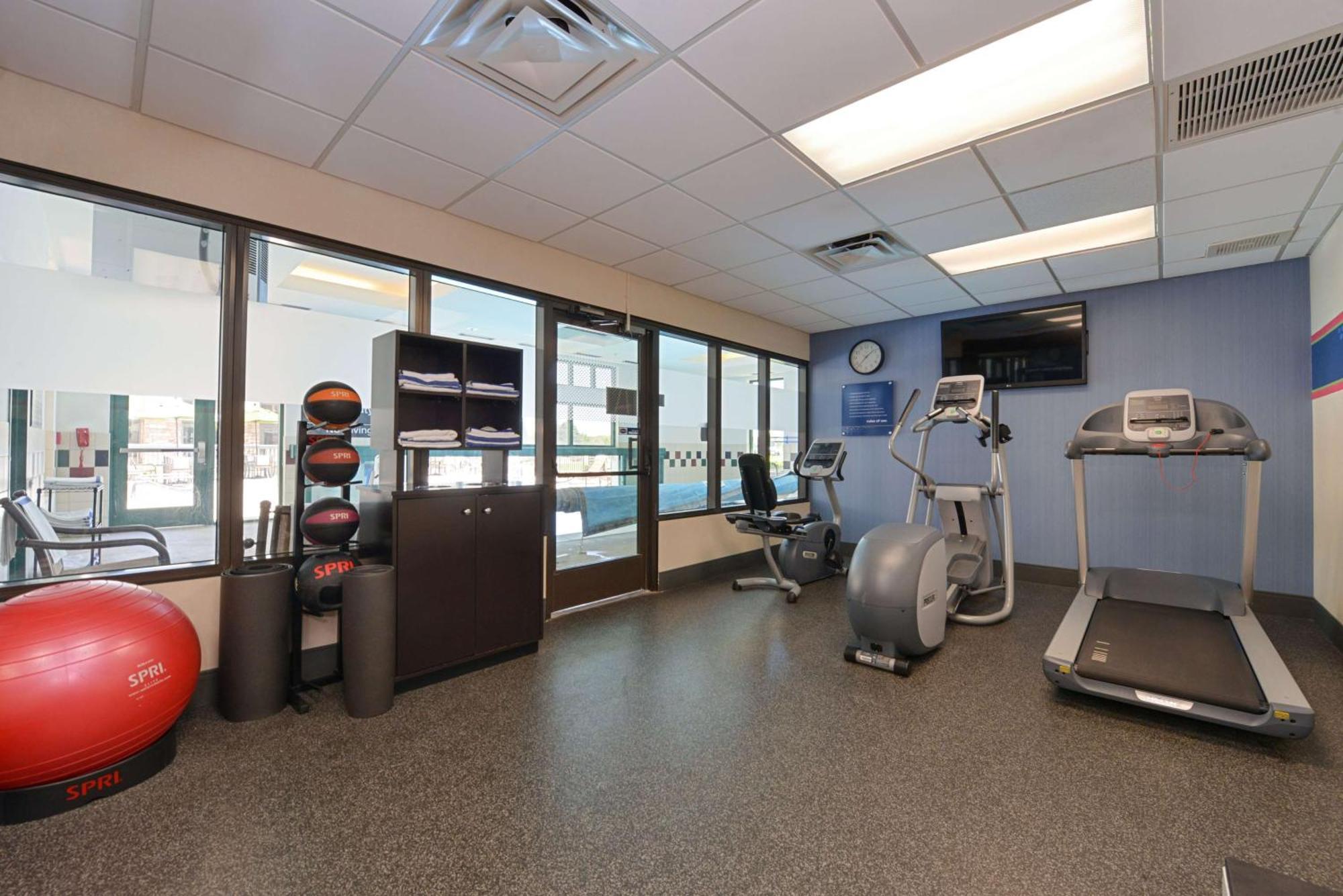 Hampton Inn & Suites Pueblo-Southgate Экстерьер фото
